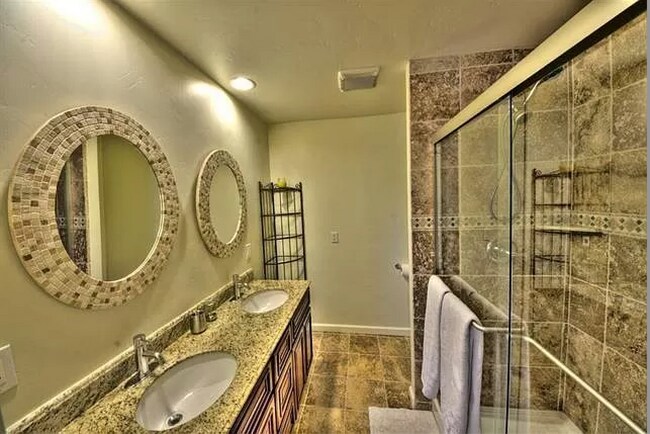 Foto del edificio - 861 Curtner Ave