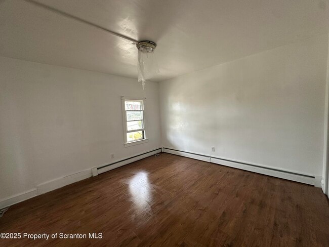 Foto del edificio - 149 Tompkins St