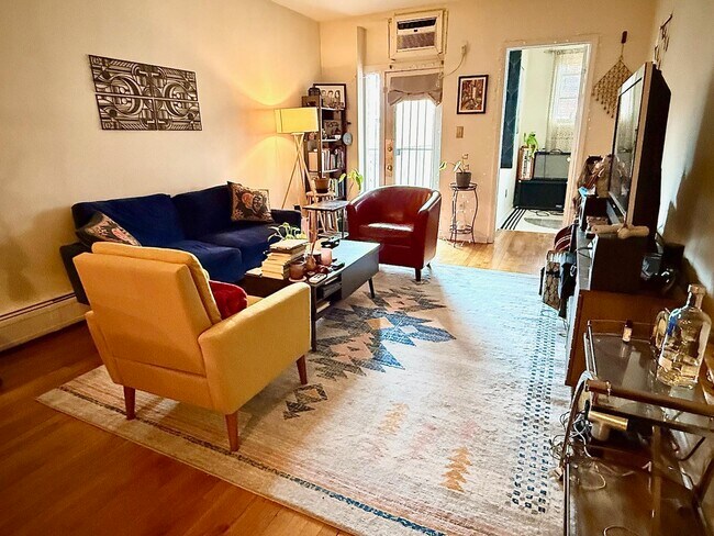 Foto del edificio - 278 Monmouth St