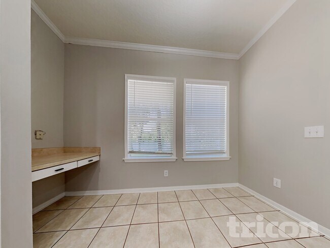 Foto del edificio - 1227 Gordon Oaks Dr