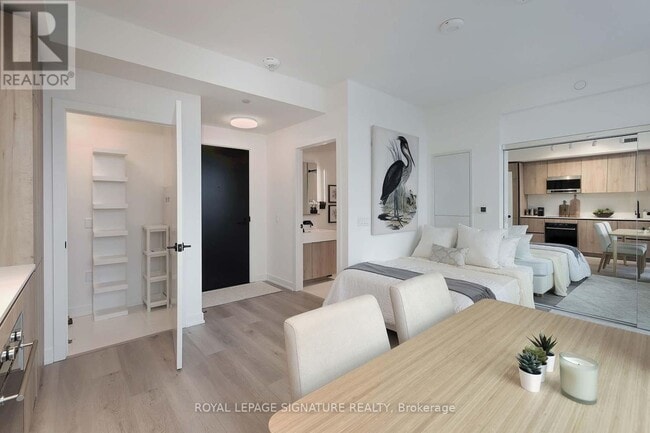 Photo du bâtiment - 117 Broadway Ave