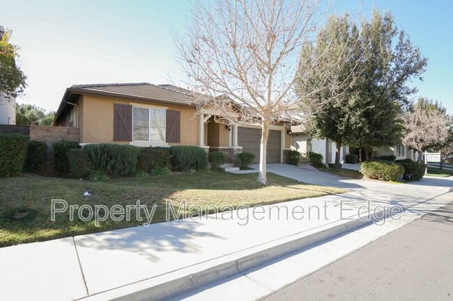 Foto del edificio - 45939 Hunter Lodge Ln