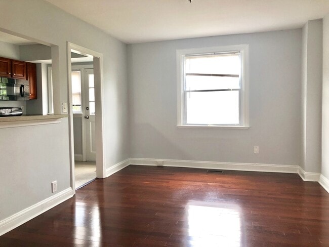 Foto del edificio - Updated 3 Bedroom Townhome ~ Lakeside/Edno...