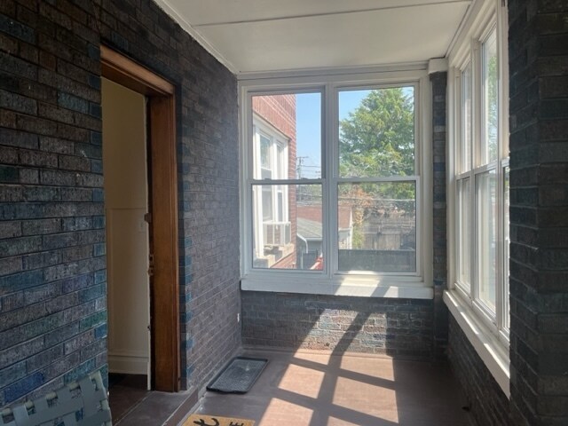 Building Photo - 847 Hannah Ave