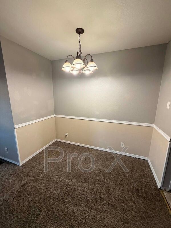 Foto del edificio - 4557 E Zora St