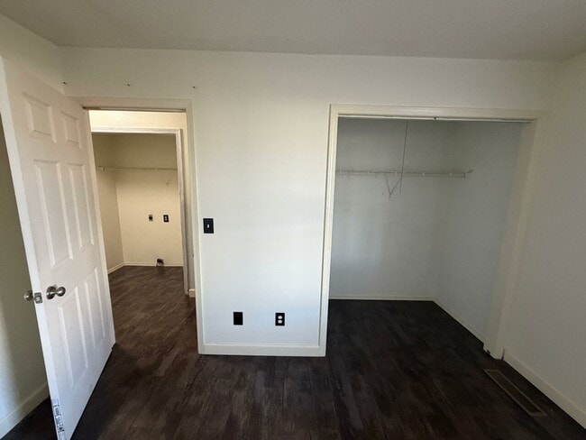 Building Photo - 2409 Texas Ave