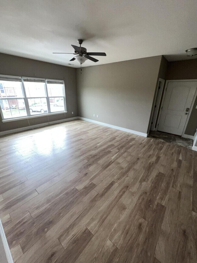 Foto del edificio - 23 N Grace Ln
