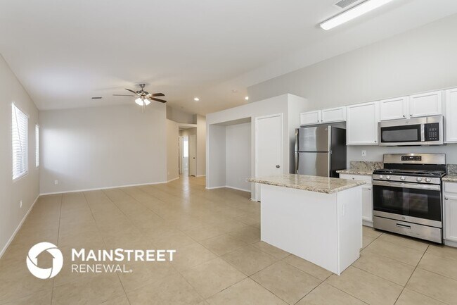 Foto del edificio - 5351 Reardon Ct