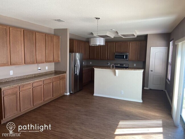 Building Photo - 4 br, 2 bath House - 690 New Bridge Drive ...