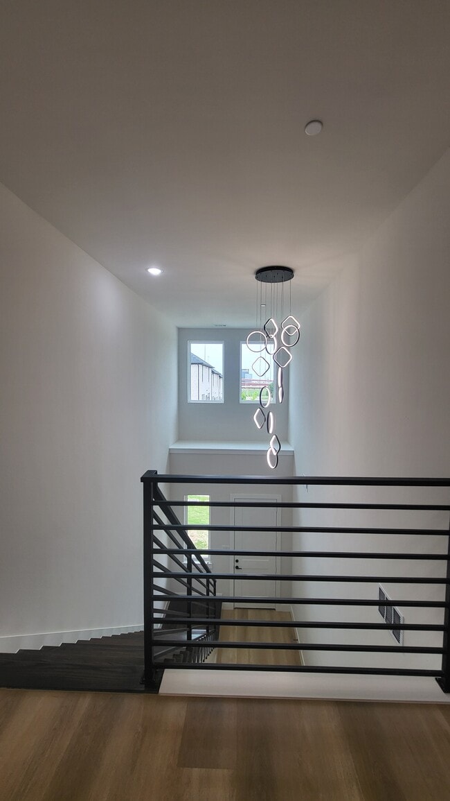 Building Photo - 2348 Alsiddiq Dr