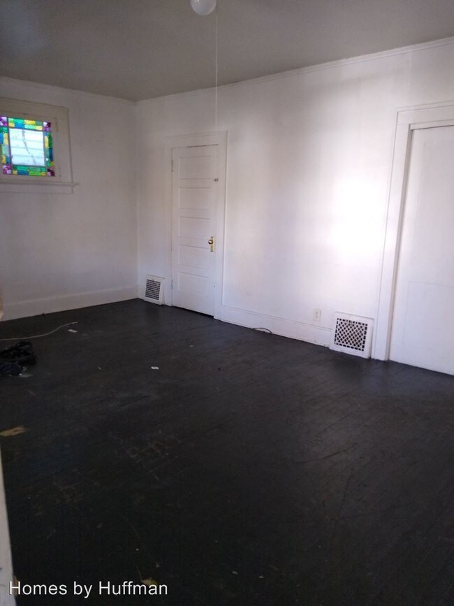 Building Photo - 1 br, 1 bath House - 619 Jackson Avenue