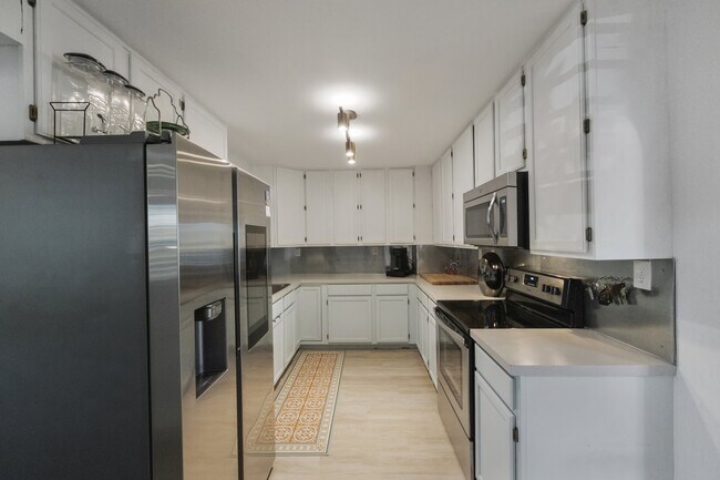 Foto del edificio - 702 Gray St S