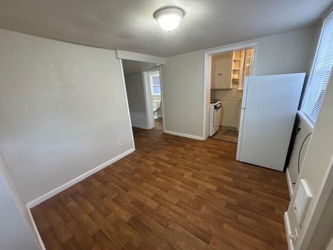 Foto del edificio - 634 SW Calapooia St