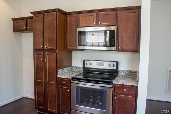 Foto del edificio - 105 Red Maple Ct