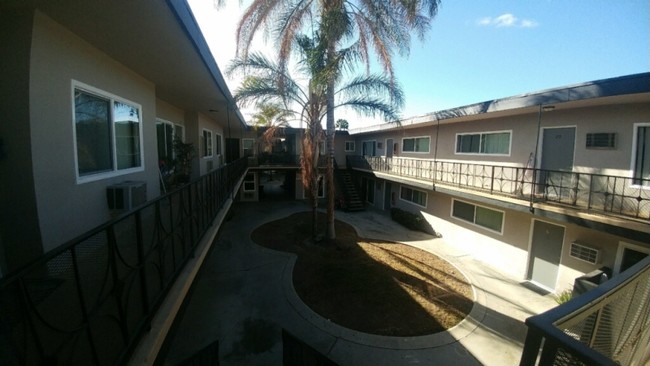 Building Photo - Homestead at Saticoy