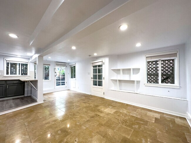 Foto del edificio - 344a Utah St