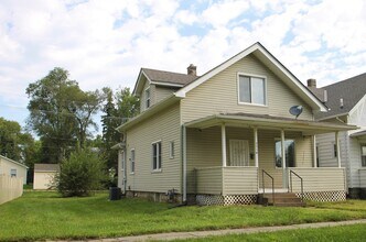 Building Photo - 2516 Corby St