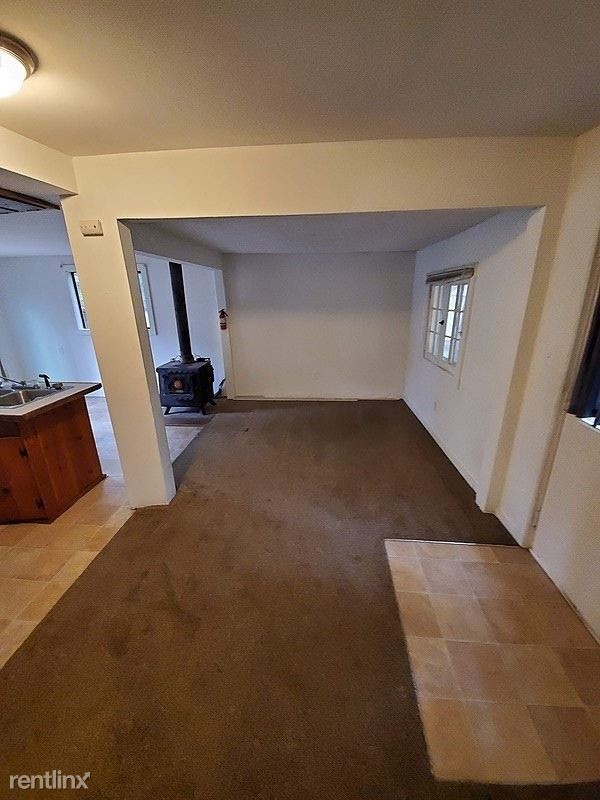 Building Photo - 1 br, 1 bath House - 118 Tudor Drive