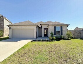 Building Photo - 13968 Malbec Ave