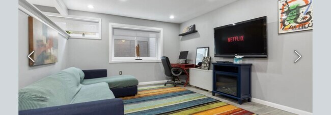 Foto del edificio - 4555 MacArthur Blvd NW