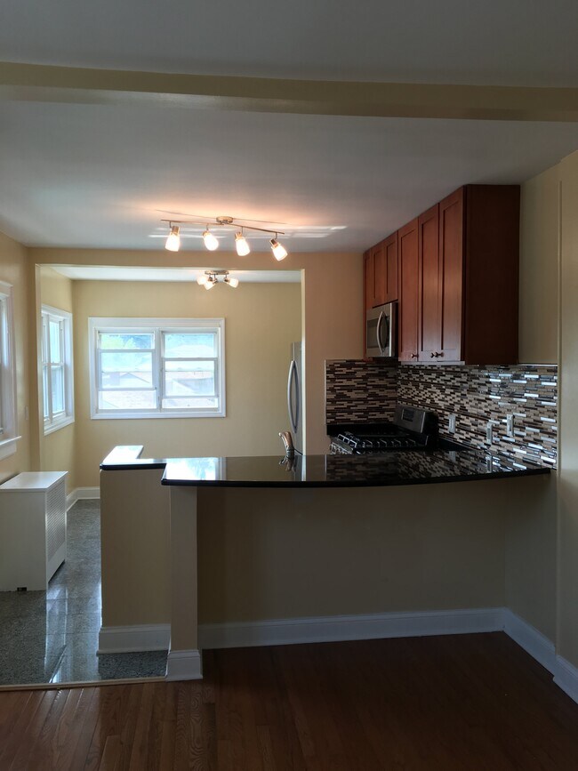 Foto del edificio - 22 Cross Hill Ave