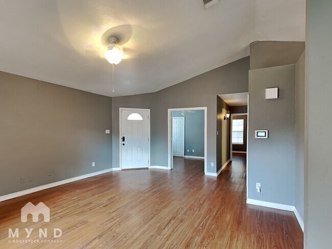 Foto del edificio - 6702 Fire Hill Dr