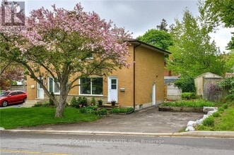 Building Photo - 196 Walker St