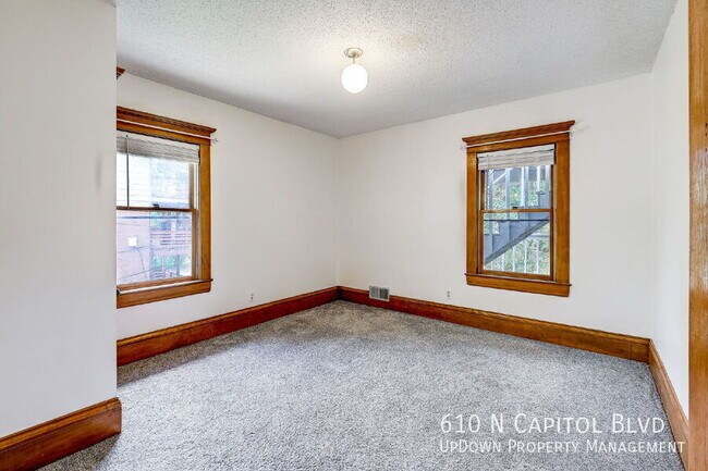 Foto del edificio - 610 N Capitol Blvd