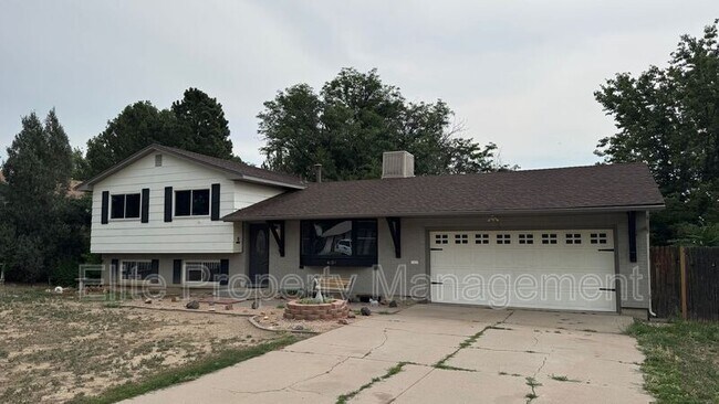 Foto del edificio - 4030 Ridge Dr