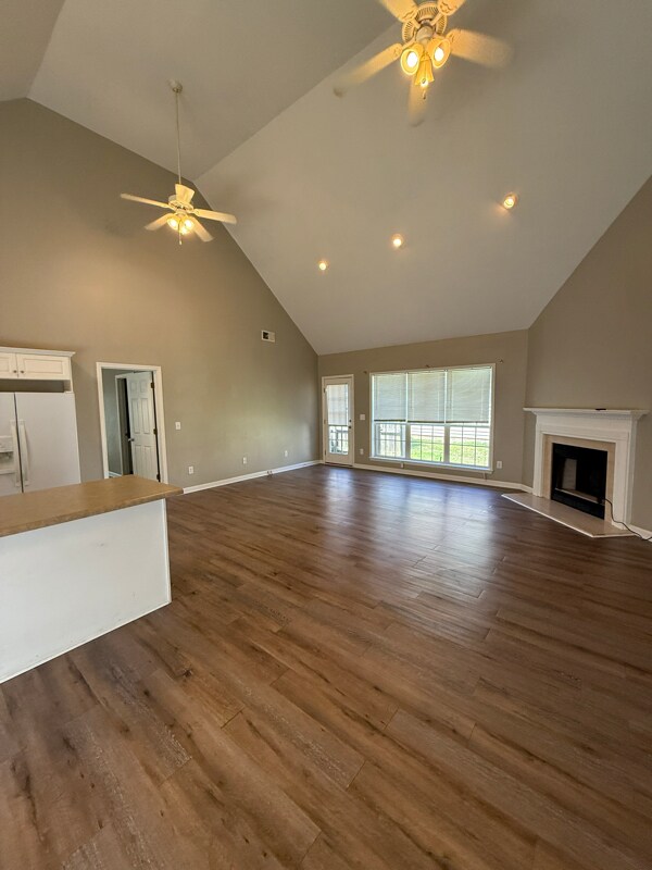 Foto del edificio - 149 Flagstone Ln