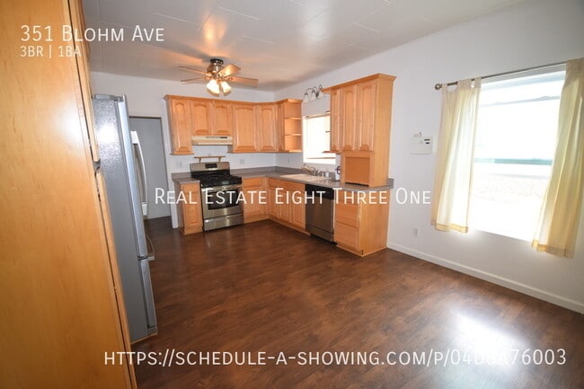 Building Photo - 351 Blohm Ave