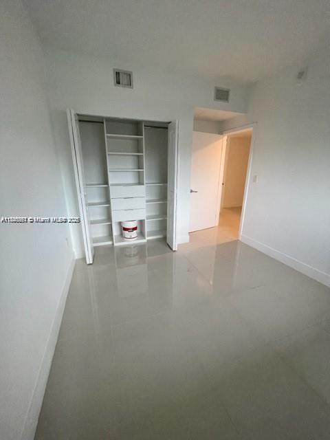 Foto del edificio - 16385 Biscayne Blvd