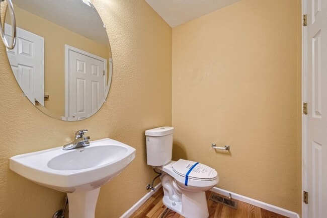 Building Photo - 10619 Cherrybrook Circle