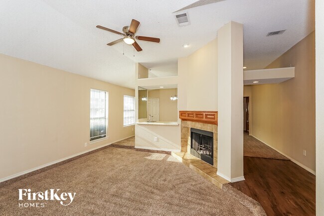 Foto del edificio - 2716 Poplar Spring Rd