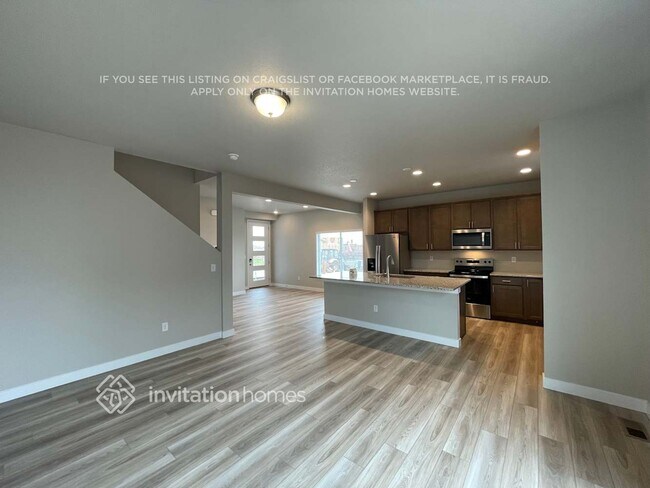 Building Photo - 13543 Arriba Dr