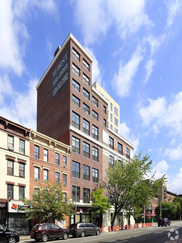 Primary Photo - East River Lofts
