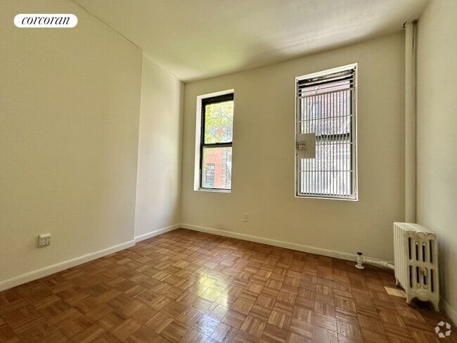 Building Photo - 426 E 66th St