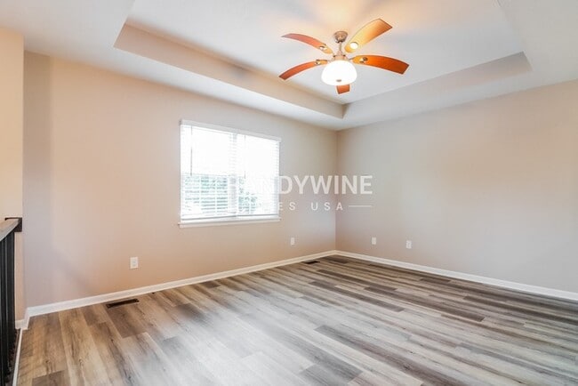 Building Photo - 506 Broadway St