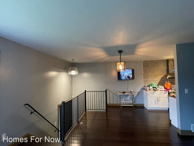 Building Photo - 2 br, 1 bath House - 8559 Maplebrook Parkway