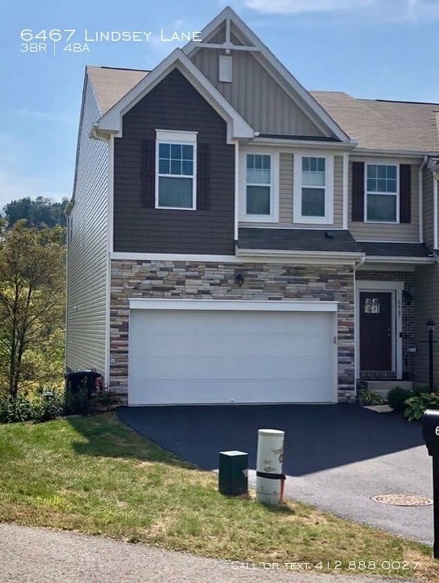 Beautiful 3 bedroom 3.5 bathroom townhome! House Rental in Export, PA
