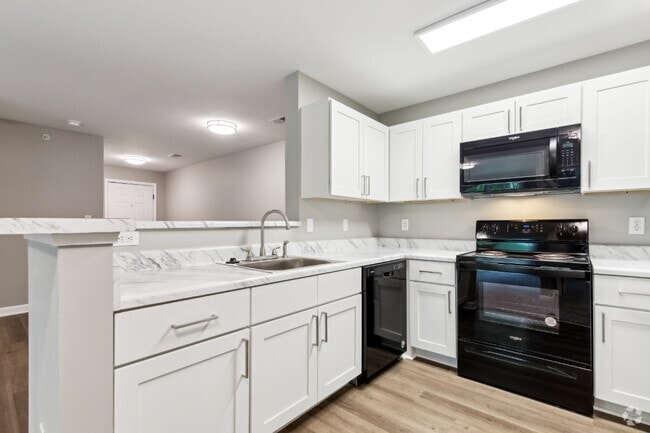Building Photo - Barrington Parc Apartments