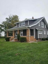 Building Photo - 23090 N Dixie Hwy