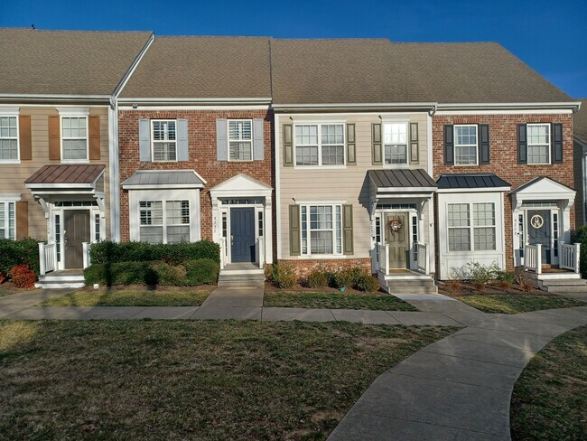 Front View - 8232 Persia Way