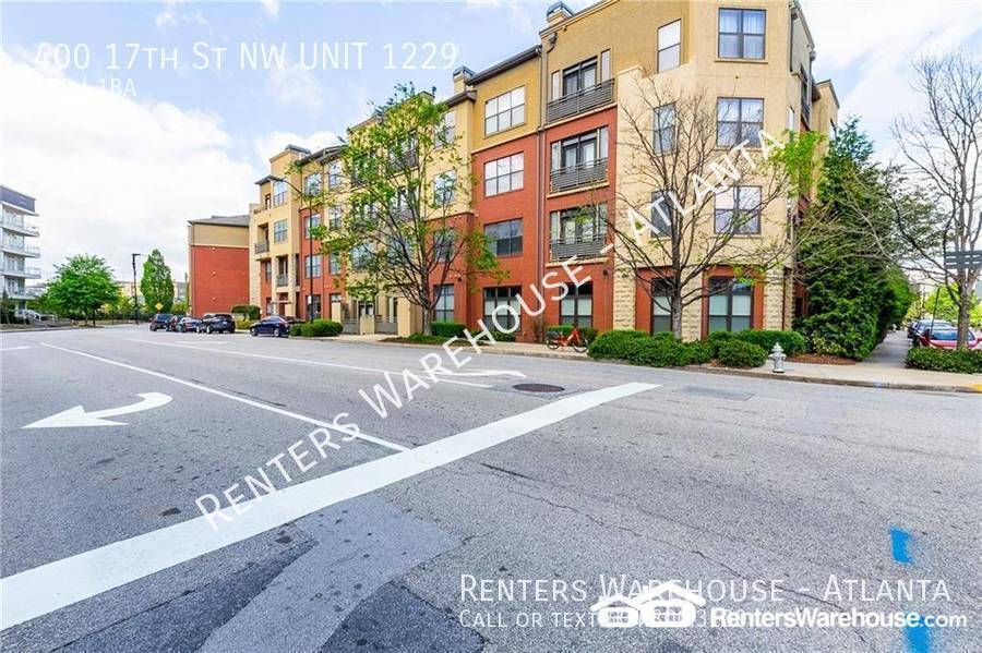 Foto principal - Spacious 1 Bedroom condo in Atlantic Station!