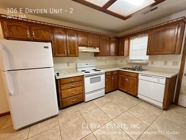 Foto del edificio - 306 E Dryden St