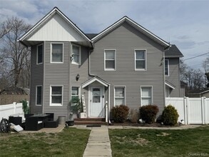 Building Photo - 91 River Ave