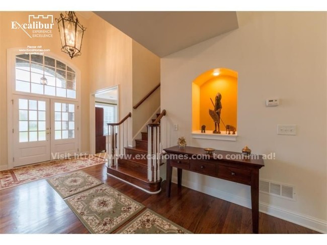 Building Photo - Seven Bedroom Home in Alpharetta