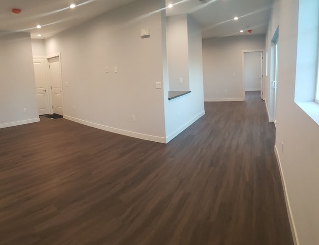Living Room - 6039 Craner Ave