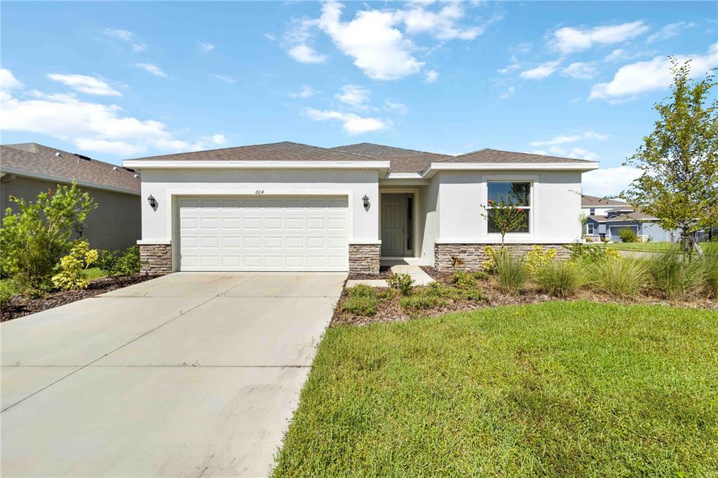 Foto principal - 604 160TH St