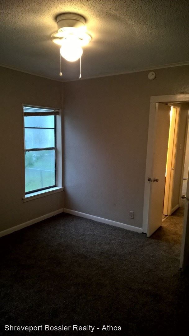 Foto del edificio - 3 br, 2 bath House - 2620 Emery St